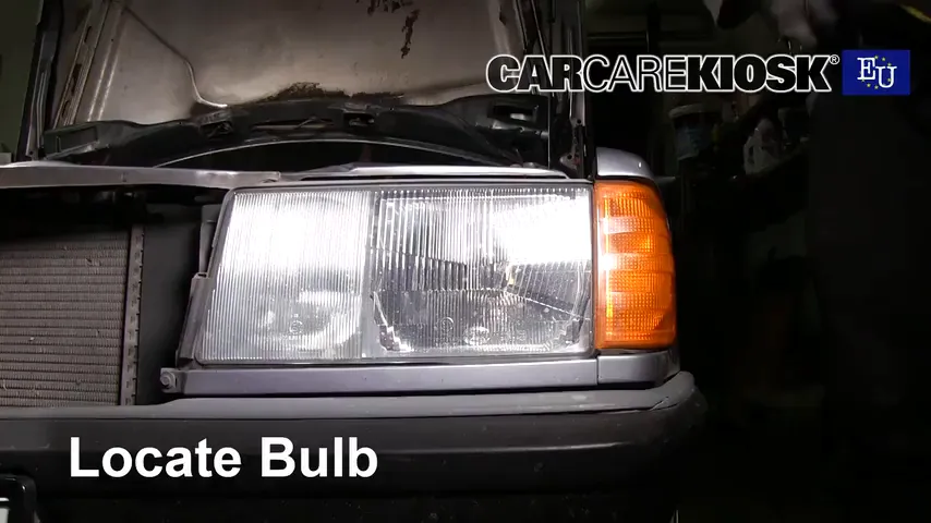 1989 Mercedes-Benz 190E 2.6 2.6L 6 Cyl. Lights Turn Signal - Front (replace bulb)